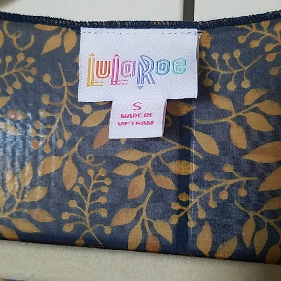Lularoe Monroe Cardigan swim cover - Picture 3 of 5